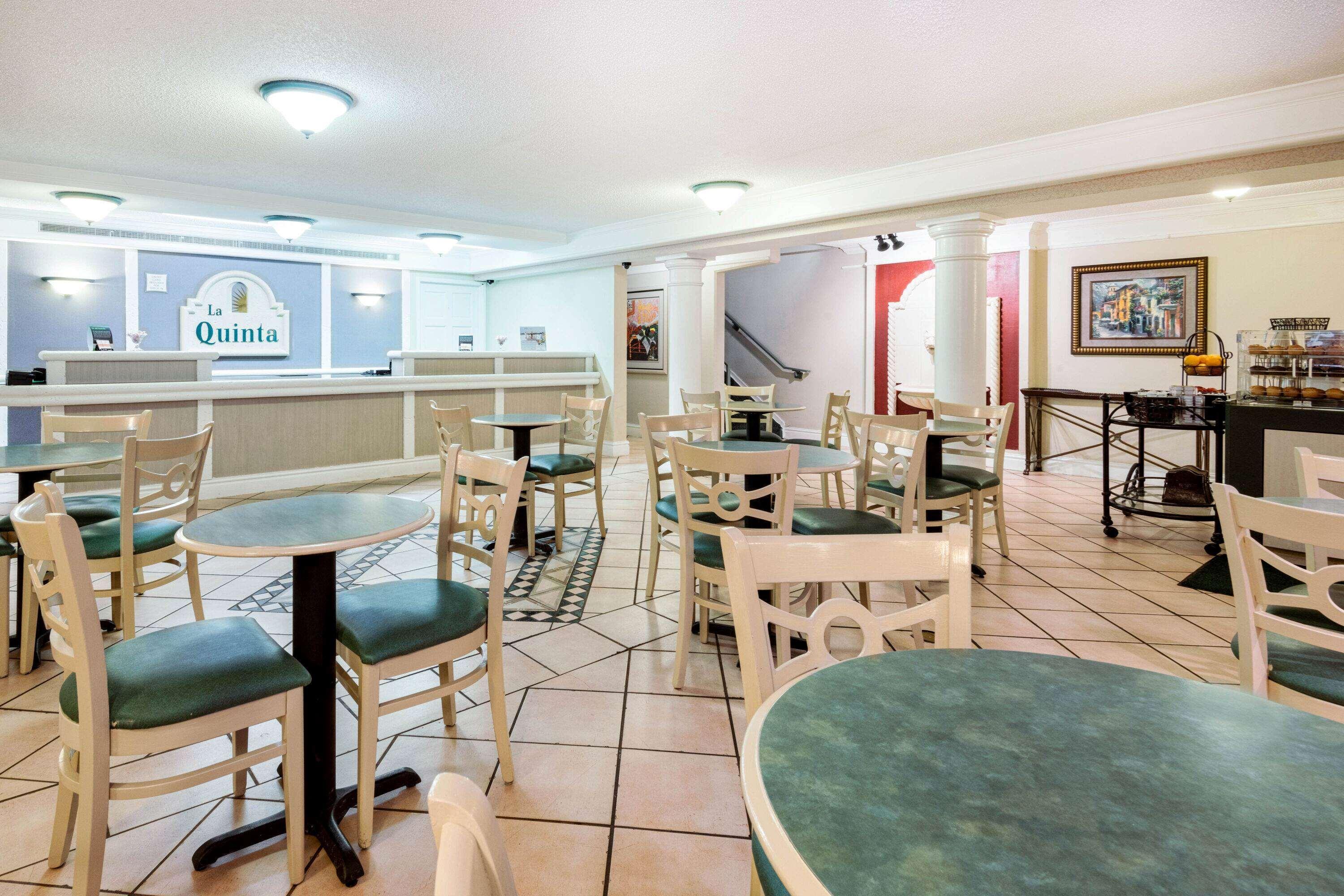 La Quinta Inn By Wyndham Farmington Eksteriør billede