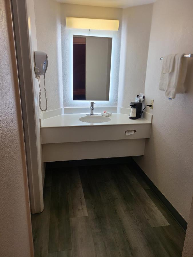 La Quinta Inn By Wyndham Farmington Eksteriør billede